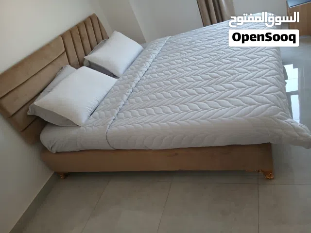 غرفة نوم جديدة  مستعمل لمدة شهر 150ريال عماني