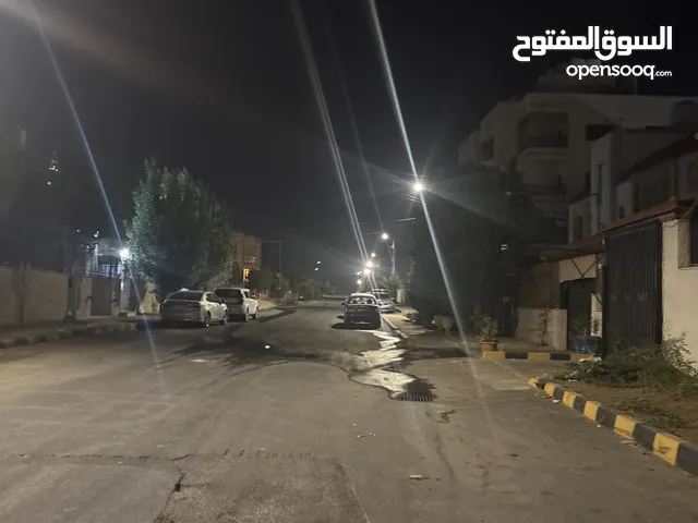 مطلوب شقه للأيجار