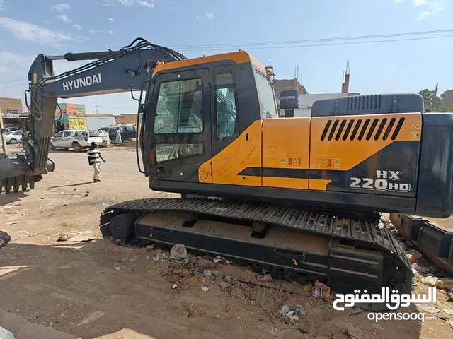 حفار هيونداي جديد للبيع مع الضمان HX220HD مكينه كمنز موديل 2024