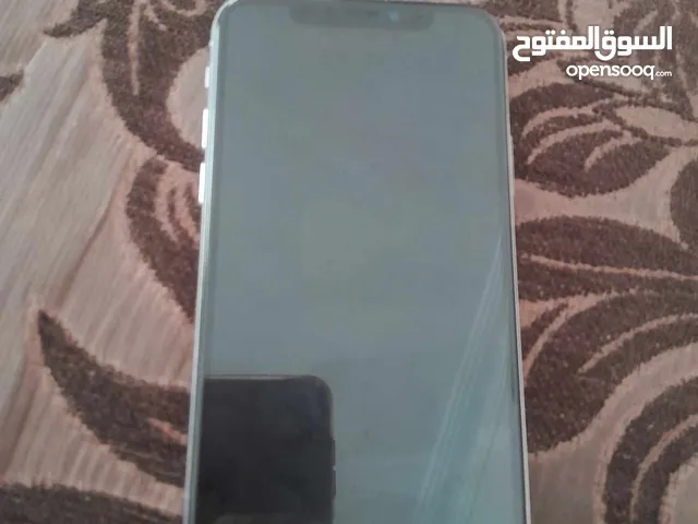 Apple iPhone X 64 GB in Mafraq