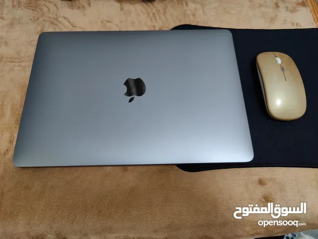 MacBook pro m1