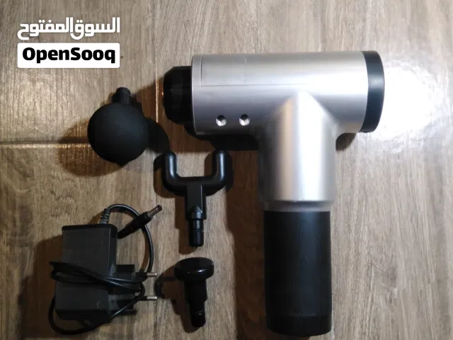 مسدس مساج احترافي – 3 رؤوس مختلفة لتخفيف الألم والاسترخاء