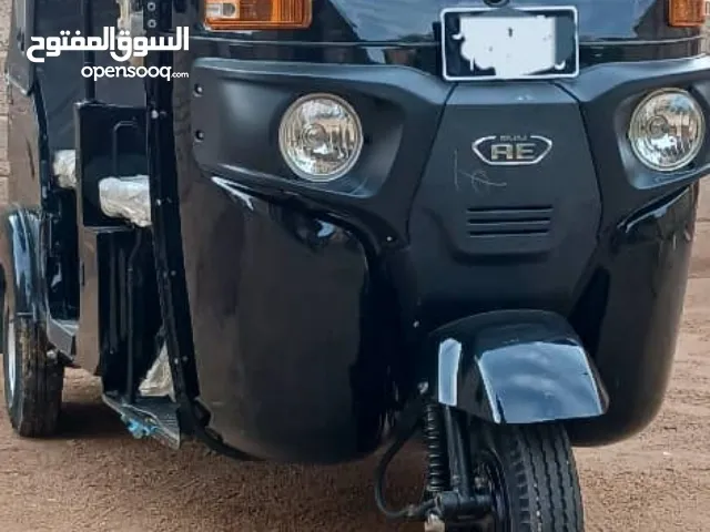 للبيع ركشة باجاج موديل 2025 سعة المحرك: 236 سي سي الحالة: ممتازة / شبه جديدة الترخيص: مرخص