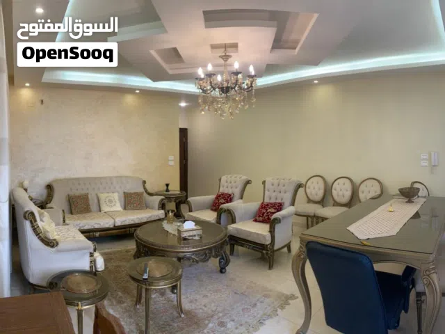 شقة أرضية للبيع – منطقة الدربيات (قرب جامعة الحسين التقنية)