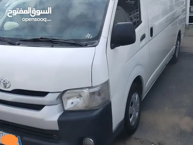 هايس فان 2015 لتوصيل بضائع او أغراض