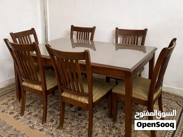 طاولة سفرة وخزانة تسريحة وكولر