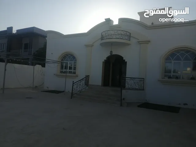 400 m2 4 Bedrooms Townhouse for Rent in Al Batinah Barka