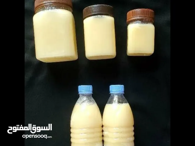 افضل انواع العسل البلدي في اليمن عسل سدر ابيض وصابي درجه اولى والله علا الضمان لتواصل على الواتس