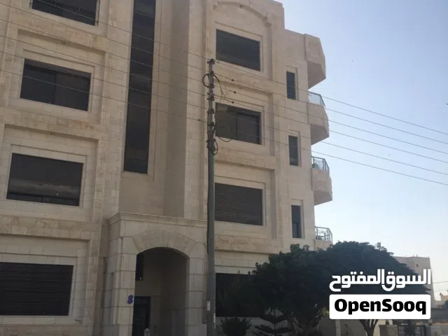 شقة مميزة مجددة بالكامل تشطيبات مميزة للبيع شفابدران - طابق تسوية