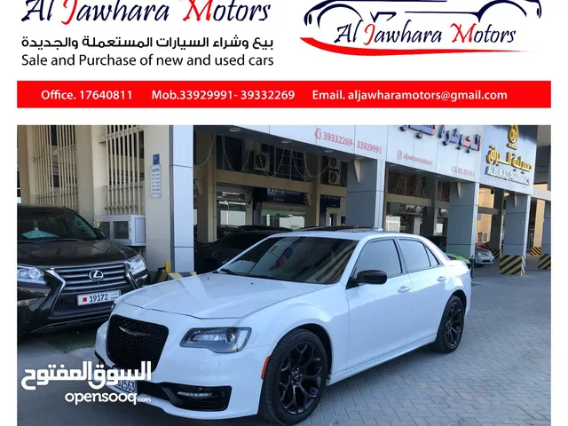 Used Chrysler 300 in Central Governorate