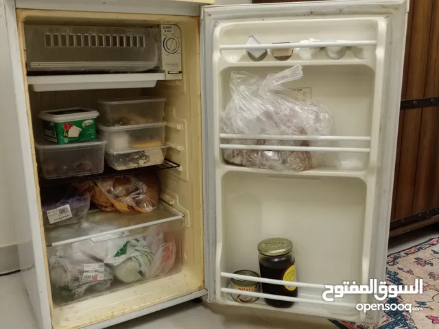 ثلاجة صغيرة ممتازة سامسونج للبيع في مكة المكرمة