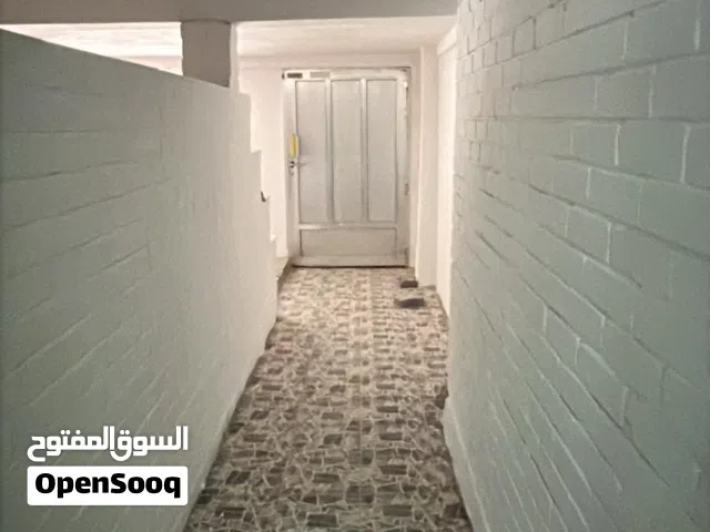 دور كامل معاه سطح في القصر اصنصير تكييف مركزي