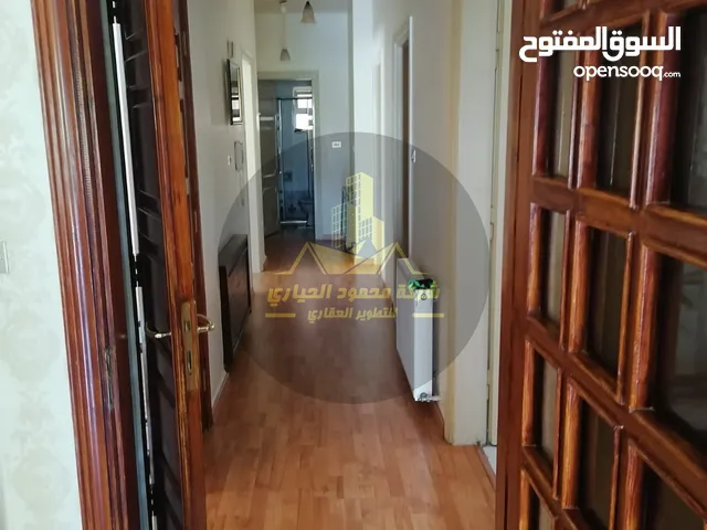 300 m2 4 Bedrooms Villa for Sale in Amman Abu Nsair