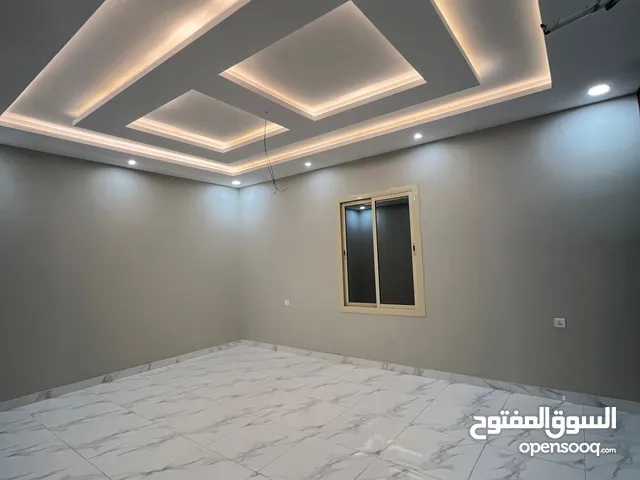 4 Floors Building for Sale in Jeddah Al Marikh