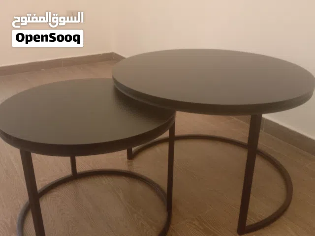 طاولات بحاله جيده جدا