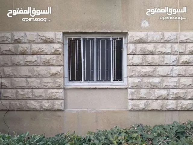 77 m2 2 Bedrooms Apartments for Rent in Amman Al Rabiah