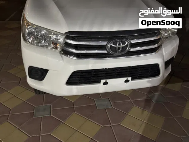 2019 تويوتا هيلوكس GL