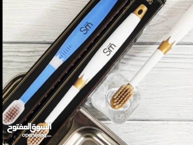 فرشاة المسواك الذكية مصنوعه من المسواك والسيليكا الطييعية (لاتحتاج معجون)