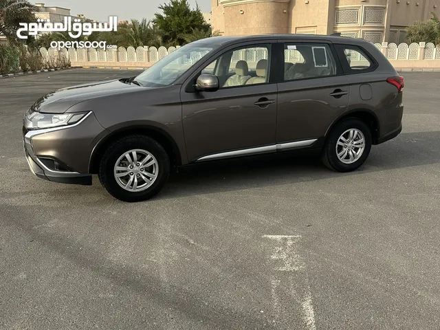 ميتسوبيشي اوتلاندر 2022