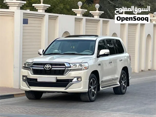 TOYOTA LANDCRUISER GXR MODEL 2016