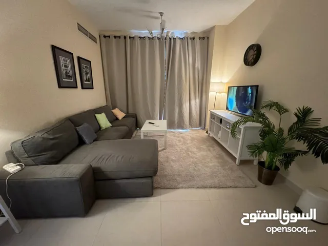 z9 غرفه وصاله مفروش بالحميديه بجوار كنز مول