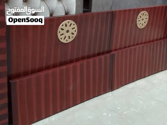 ماشاء الله ربنا يبارك لصاحب النصيب  سريرين عمولة مقاس 100سم خشب كونتر وقواشيط زان بحالة ممتازة