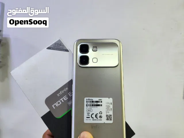 جهاز الجديد من ان انفنكس نوت ايدج 5G استخدام اقل اسبوع