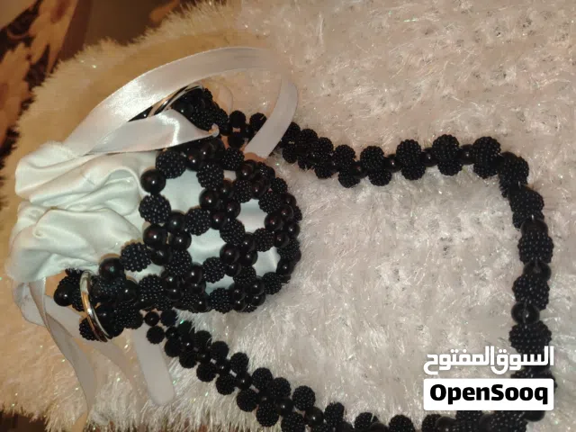 شنط يد هاند ميد بكل اهتمام وحب