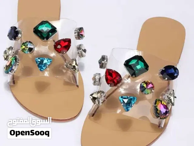 Multicolor Slippers & Flip Flops in Amman