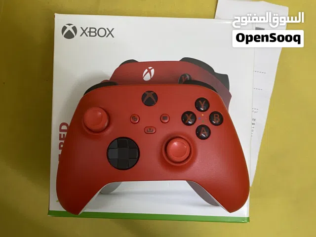 للبيع يد اكس بوكس مستخدمه اسبوع وضمان فعال للحين