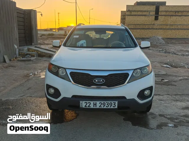 2012 كيا سورينتو Standard