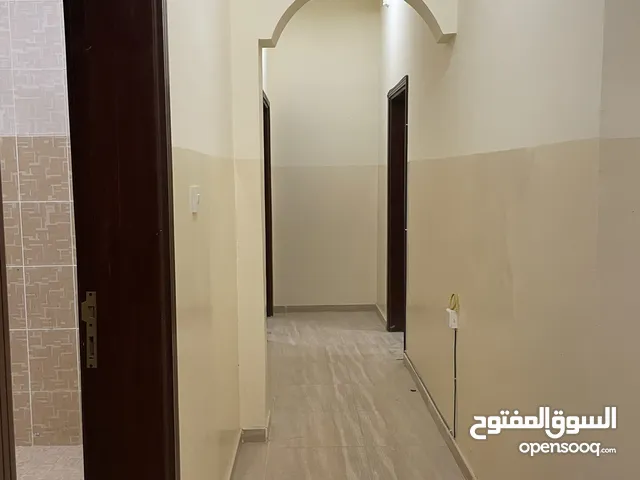 150 m2 3 Bedrooms Apartments for Rent in Muscat Amerat