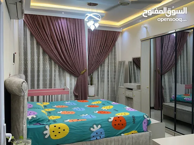 64 m2 5 Bedrooms Townhouse for Sale in Baghdad Hurriya