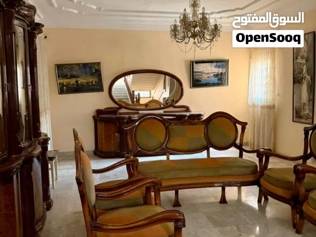 300 m2 More than 6 bedrooms Villa for Rent in Benghazi Al-Hijaz st.
