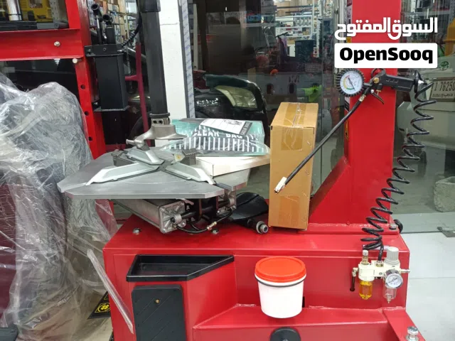 Tyir changer machine