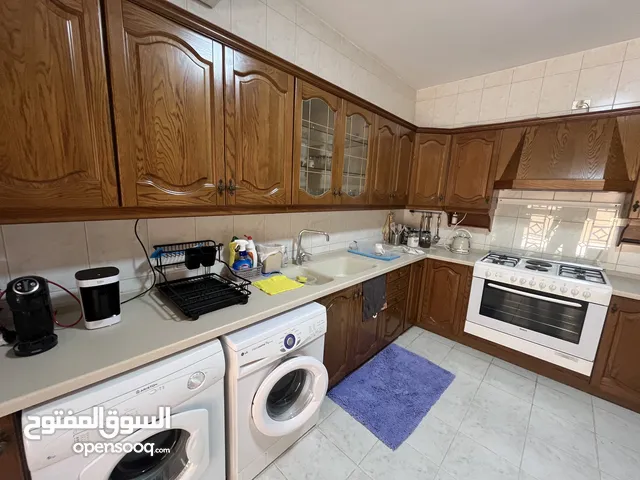 شقة 3 نوم للايجار ( Property 43456 )-175145641