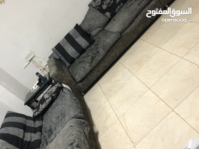 كورنر مستعمل من قطعتين