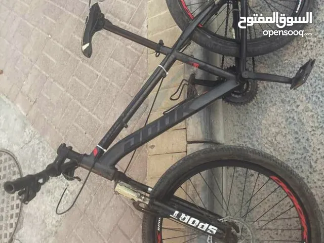 دراجة رياضية للبيع