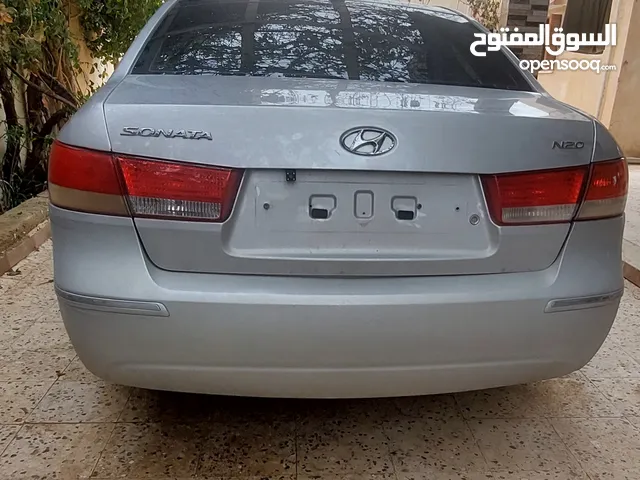 Used Hyundai Sonata in Tripoli