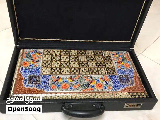 طاولة نرد خشبية فاخرة