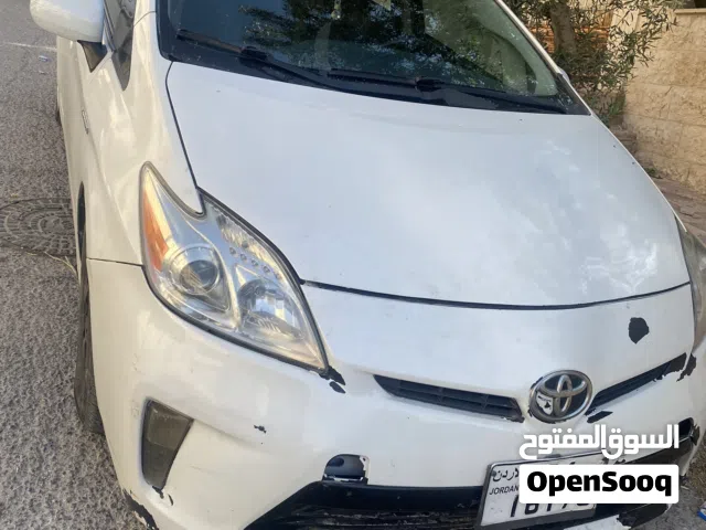 2013 تويوتا بريوس Prius