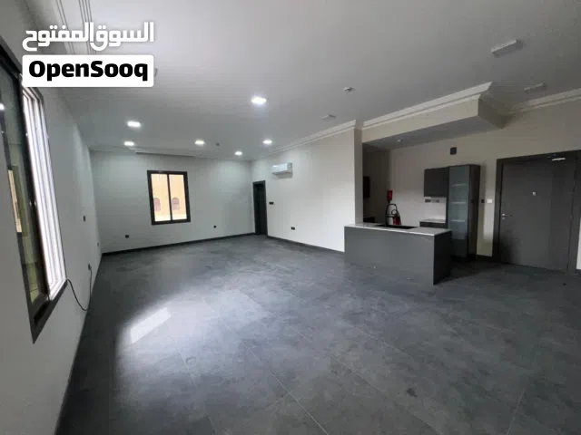 70 m2 2 Bedrooms Apartments for Rent in Doha Al Sadd