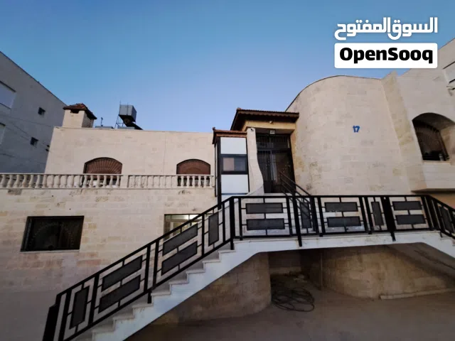 500 m2 More than 6 bedrooms Townhouse for Sale in Amman Jubaiha