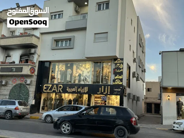 مكتب صغير للإيجار في مبني إداري