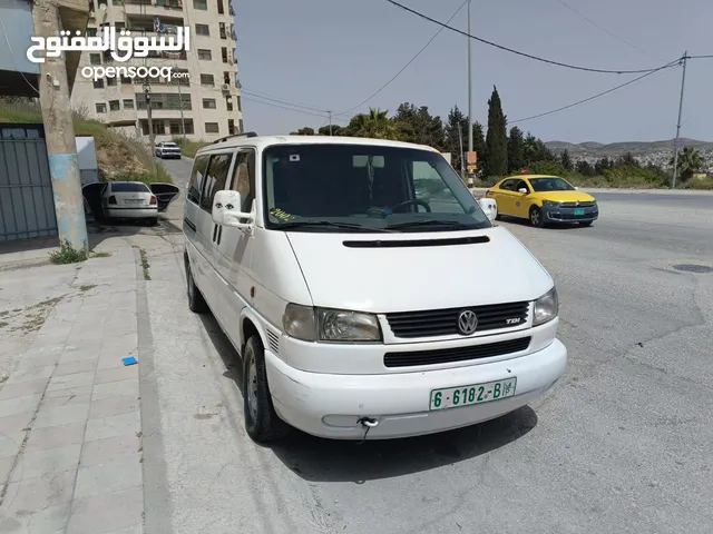Volkswagen Caravelle 2002 in Nablus
