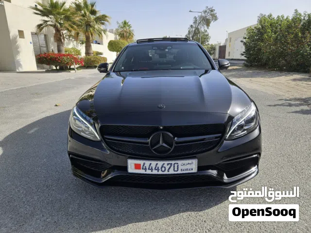 2016 مرسيدس بنز الفئة-C C 63 AMG