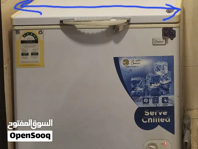 فريزر بحالة جيدة