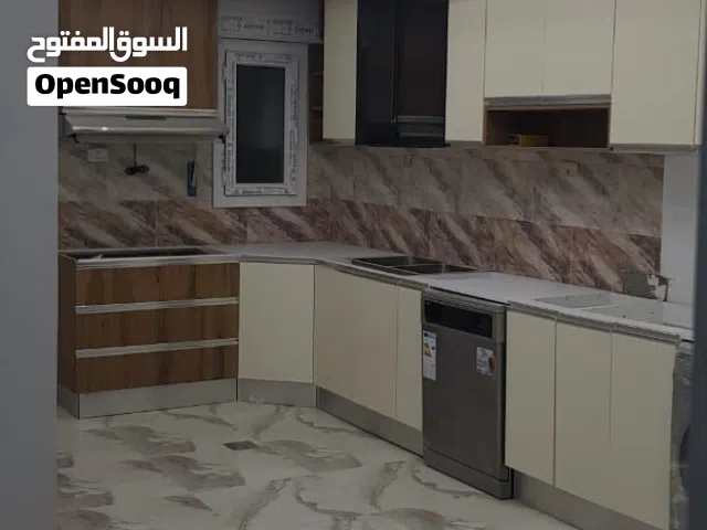 شقه جديده مش مسكونه