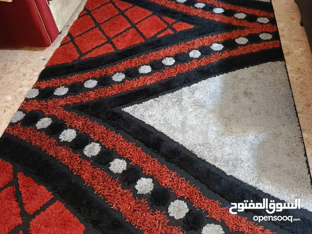 كنب للبيع مع سجاده