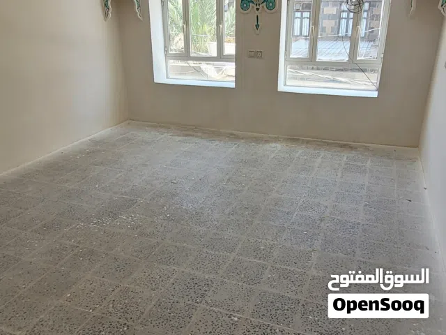 150 m2 3 Bedrooms Apartments for Rent in Sana'a Haddah